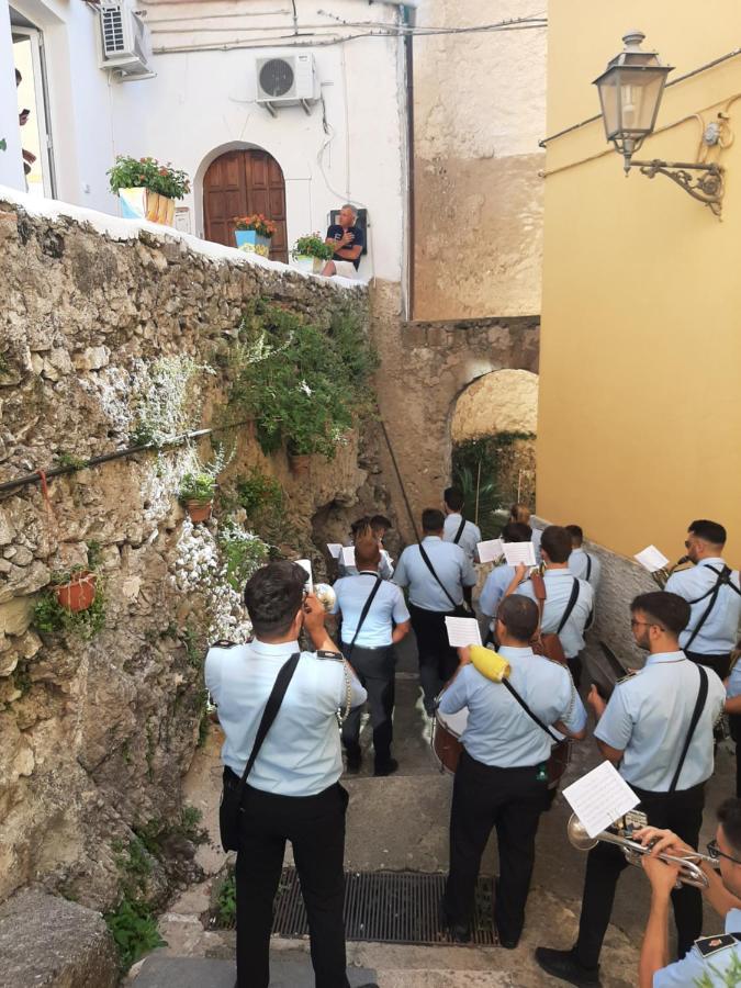 Casa Vacanza Le Tre Sorelle Vietri Esterno foto