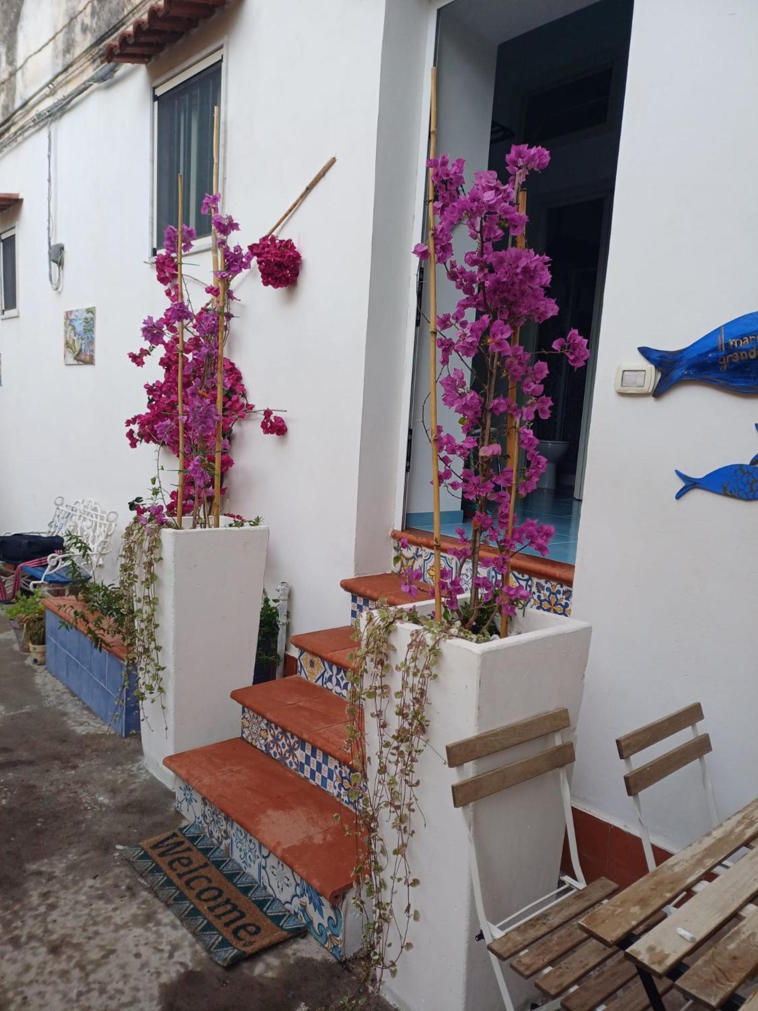 Casa Vacanza Le Tre Sorelle Vietri Esterno foto